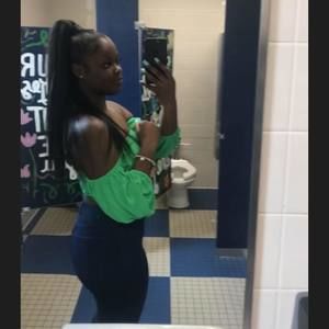 Meet your Posher, Jada